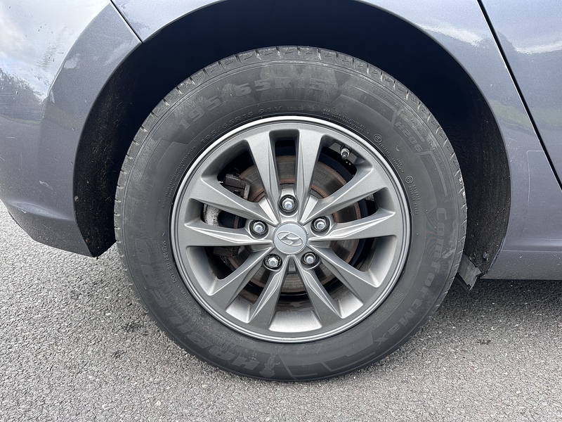 Hyundai T-GDi Blue Drive S Hatchback 1.0 Manual Petrol