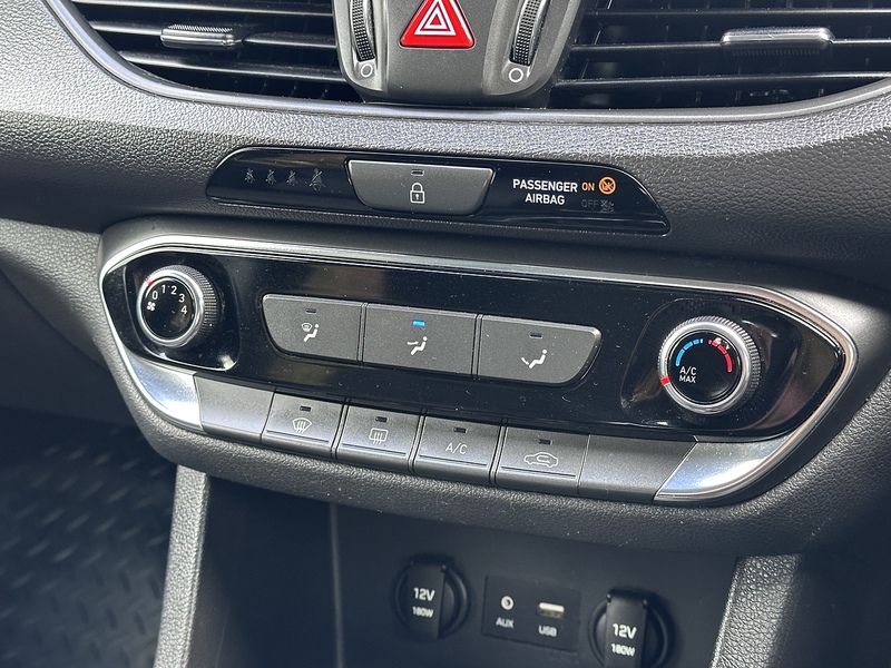 Hyundai T-GDi Blue Drive S Hatchback 1.0 Manual Petrol