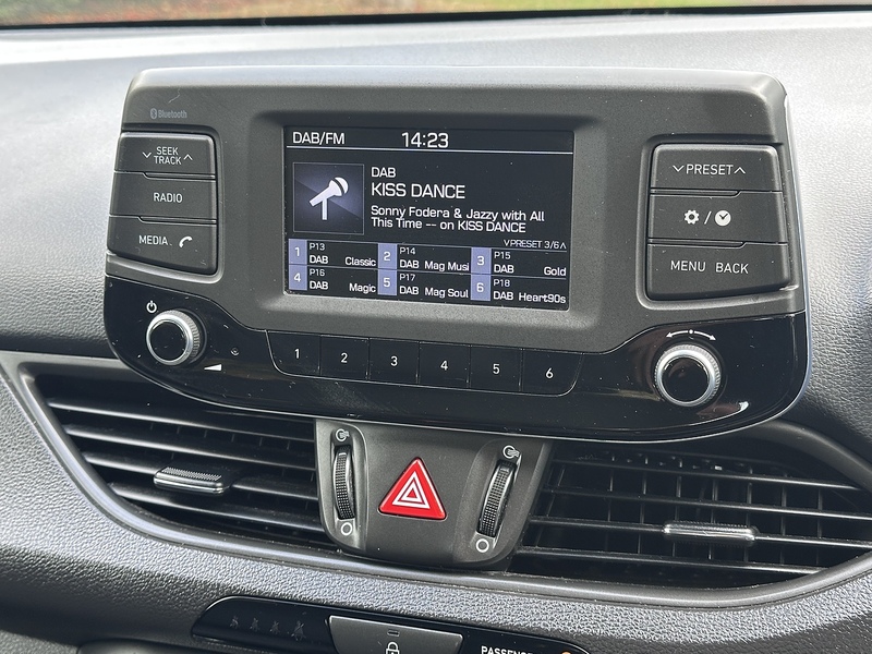 Hyundai T-GDi Blue Drive S Hatchback 1.0 Manual Petrol