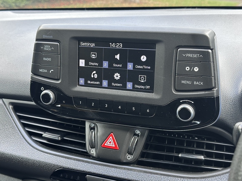 Hyundai T-GDi Blue Drive S Hatchback 1.0 Manual Petrol