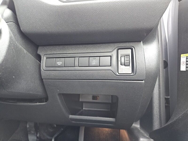 Peugeot PureTech Allure Estate 1.2 Manual Petrol