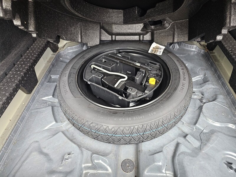 Peugeot PureTech Allure Estate 1.2 Manual Petrol