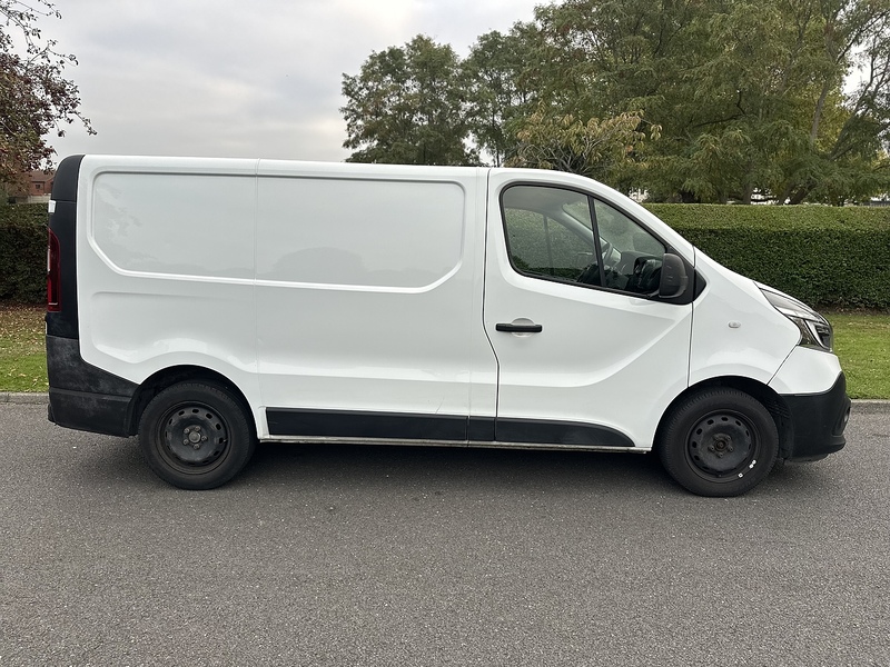 Renault dCi ENERGY 28 Business Panel Van 2.0 Manual Diesel