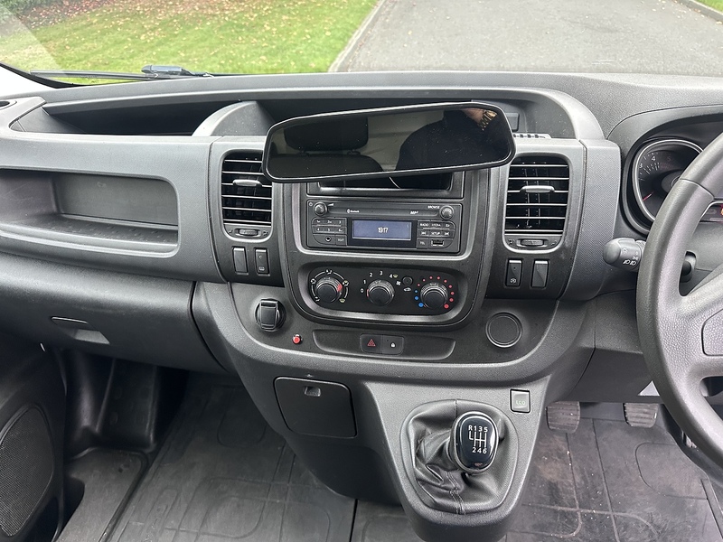 Renault dCi ENERGY 28 Business Panel Van 2.0 Manual Diesel