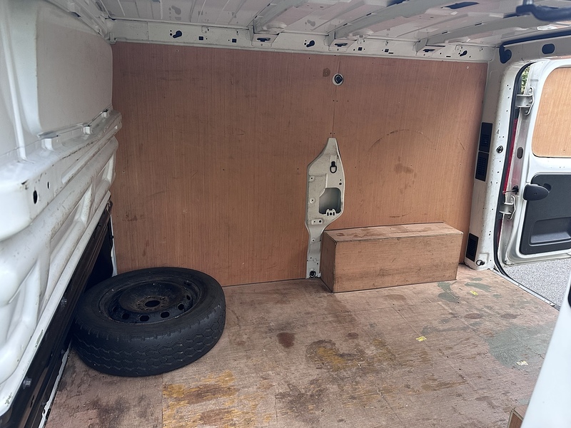 Renault dCi ENERGY 28 Business Panel Van 2.0 Manual Diesel