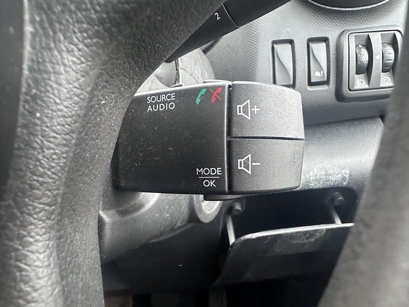 Renault dCi ENERGY 28 Business Panel Van 2.0 Manual Diesel