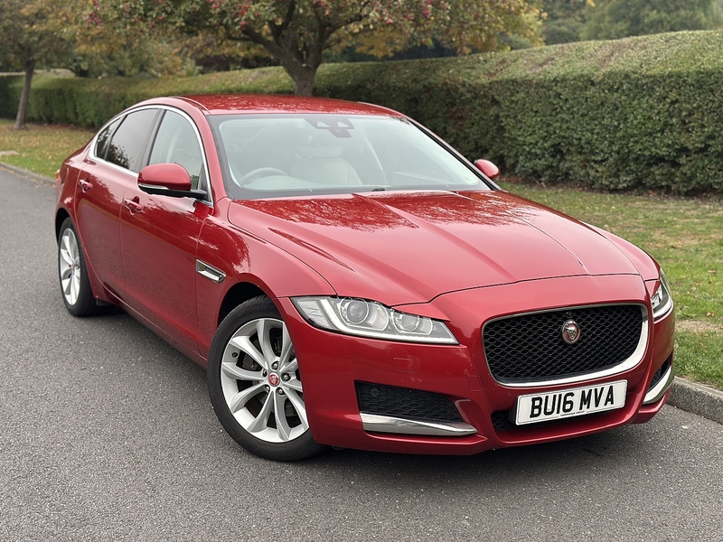 Jaguar d Portfolio Saloon 2.0 Automatic Diesel