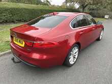 Jaguar XF d Portfolio 