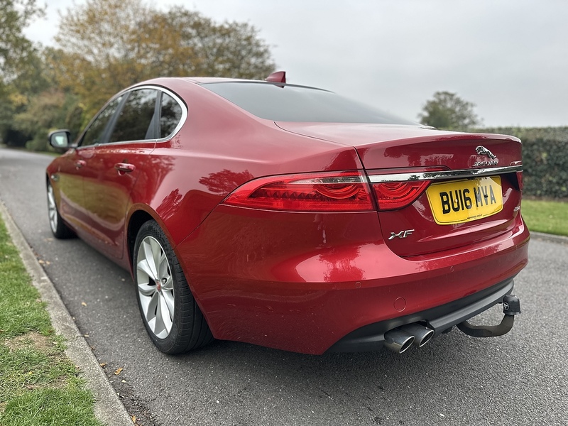 Jaguar d Portfolio Saloon 2.0 Automatic Diesel