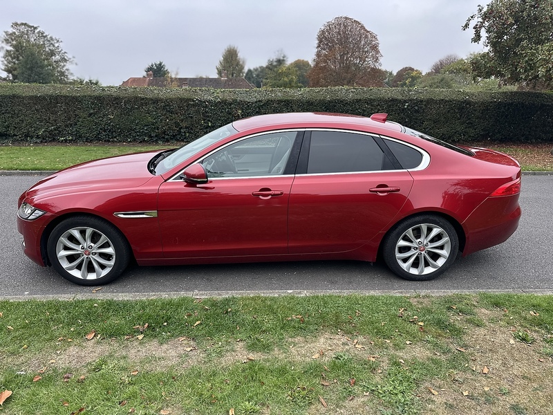 Jaguar d Portfolio Saloon 2.0 Automatic Diesel