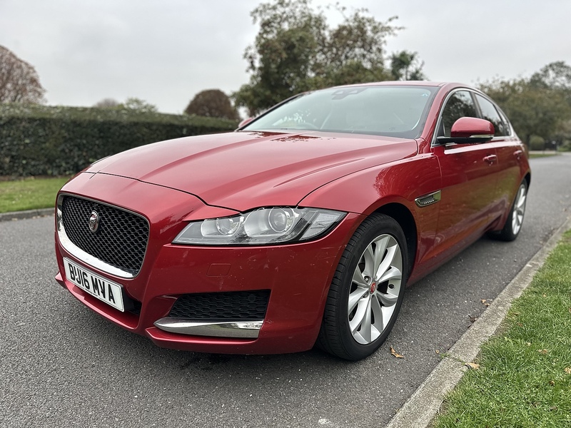 Jaguar d Portfolio Saloon 2.0 Automatic Diesel