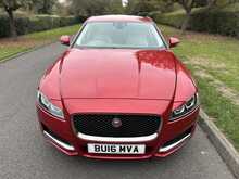 Jaguar XF d Portfolio 