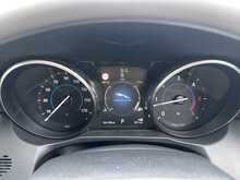 Jaguar XF d Portfolio 