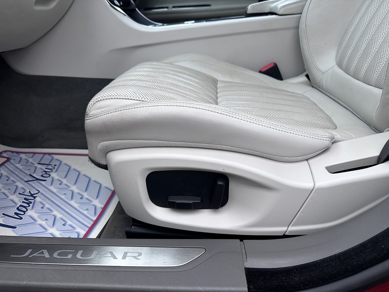 Jaguar d Portfolio Saloon 2.0 Automatic Diesel