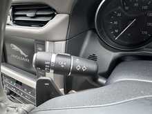 Jaguar XF d Portfolio 