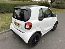 Smart fortwo T Edition White 