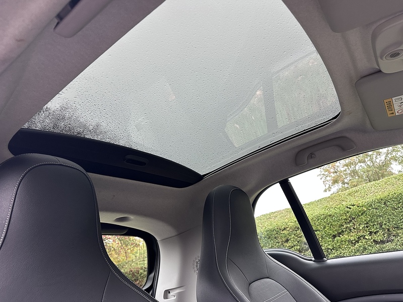 Smart T Edition White Coupe 0.9 Manual Petrol