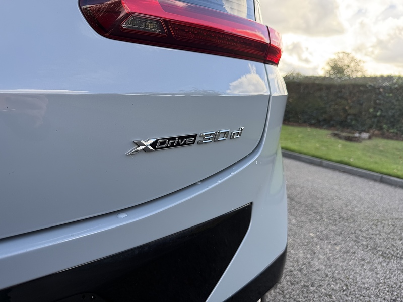 BMW 3.0 30d MHT M Sport SUV 5dr Diesel Hybrid Auto xDrive Euro 6 (s/s) (286 ps)