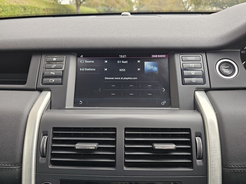 Land Rover TD4 HSE SUV 2.0 Manual Diesel