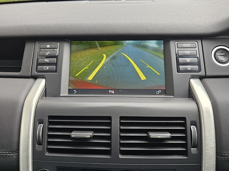 Land Rover TD4 HSE SUV 2.0 Manual Diesel