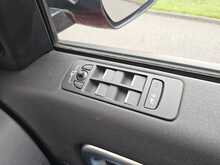 Land Rover Discovery Sport TD4 HSE 