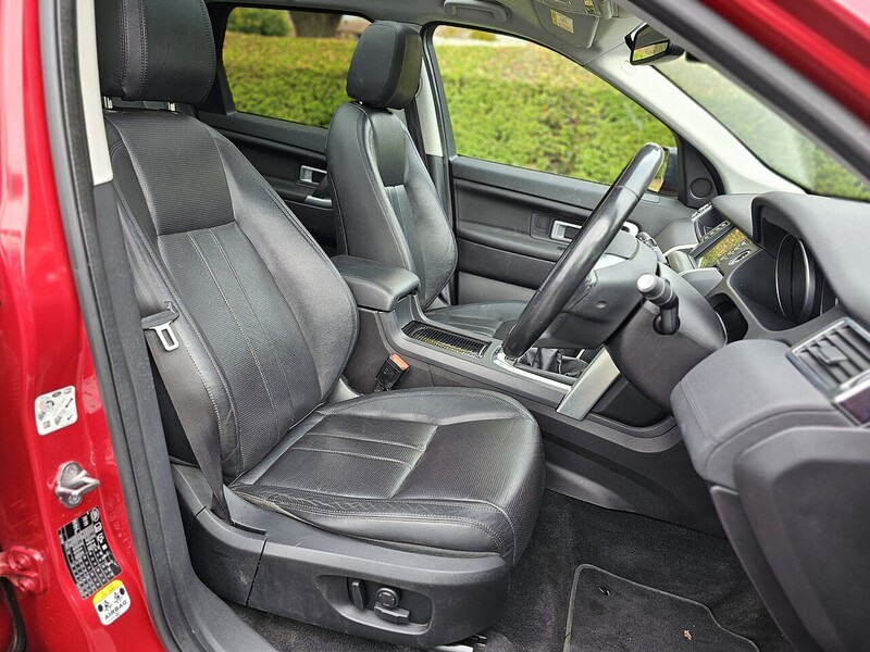 Land Rover TD4 HSE SUV 2.0 Manual Diesel