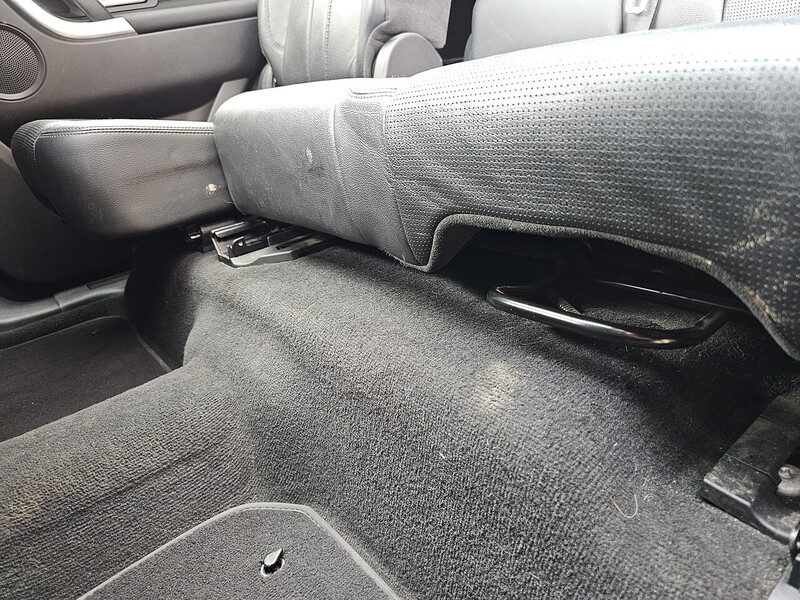 Land Rover TD4 HSE SUV 2.0 Manual Diesel