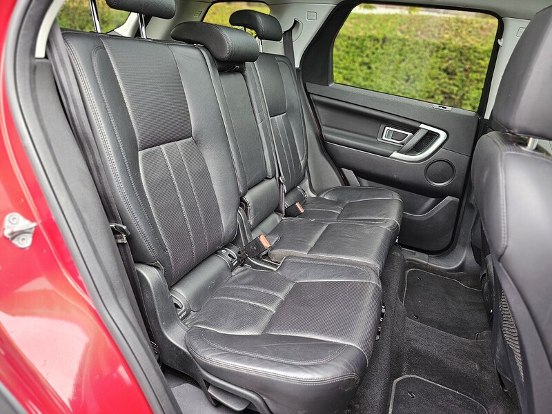 Land Rover TD4 HSE SUV 2.0 Manual Diesel