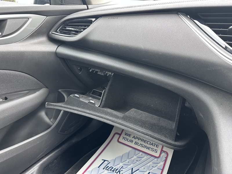 Vauxhall i Turbo Design Nav Hatchback 1.5 Manual Petrol