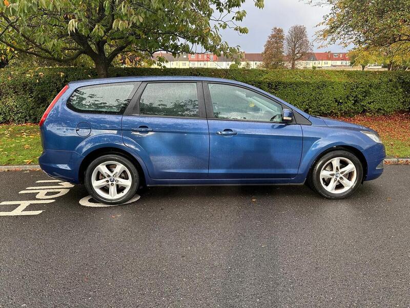 Ford 1.6 Zetec Estate 5dr Petrol Automatic (184 g/km, 99 bhp)