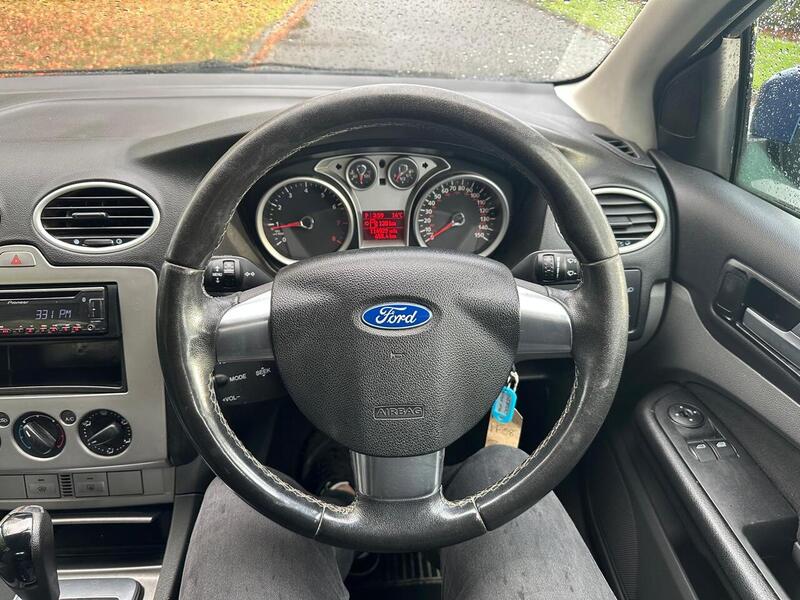 Ford 1.6 Zetec Estate 5dr Petrol Automatic (184 g/km, 99 bhp)