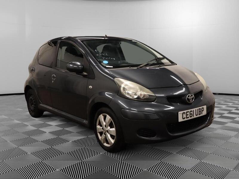 Toyota 1.0 VVT-i Go Hatchback 5dr Petrol Manual Euro 5 (67 ps)