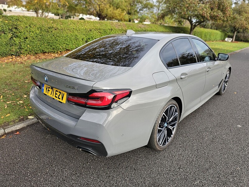 BMW 3.0 545e 12kWh M Sport Saloon 4dr Petrol Plug-in Hybrid Steptronic xDrive Euro 6 (s/s) (394 ps)