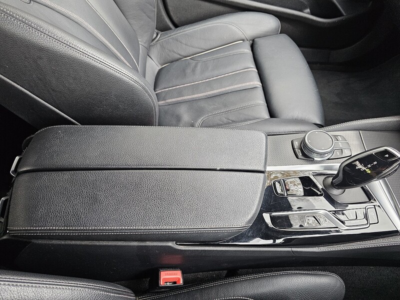 BMW 3.0 545e 12kWh M Sport Saloon 4dr Petrol Plug-in Hybrid Steptronic xDrive Euro 6 (s/s) (394 ps)