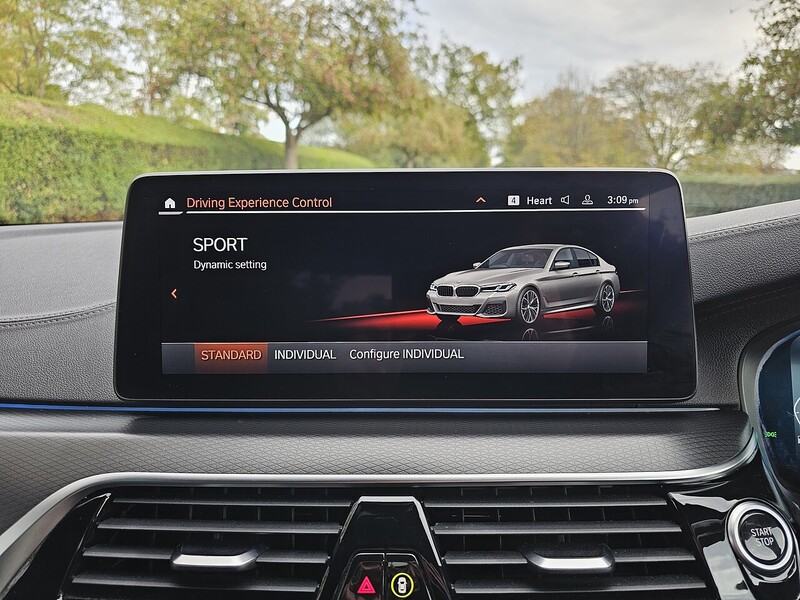 BMW 3.0 545e 12kWh M Sport Saloon 4dr Petrol Plug-in Hybrid Steptronic xDrive Euro 6 (s/s) (394 ps)