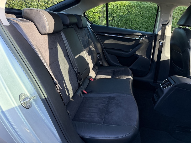 Skoda 1.5 TSI ACT SE L Hatchback 5dr Petrol Manual Euro 6 (s/s) (150 ps)