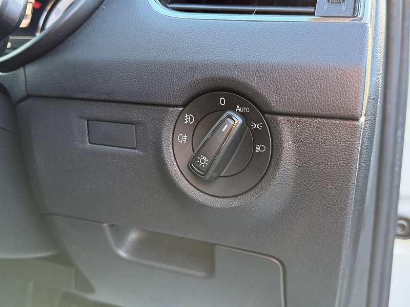 Skoda 1.5 TSI ACT SE L Hatchback 5dr Petrol Manual Euro 6 (s/s) (150 ps)