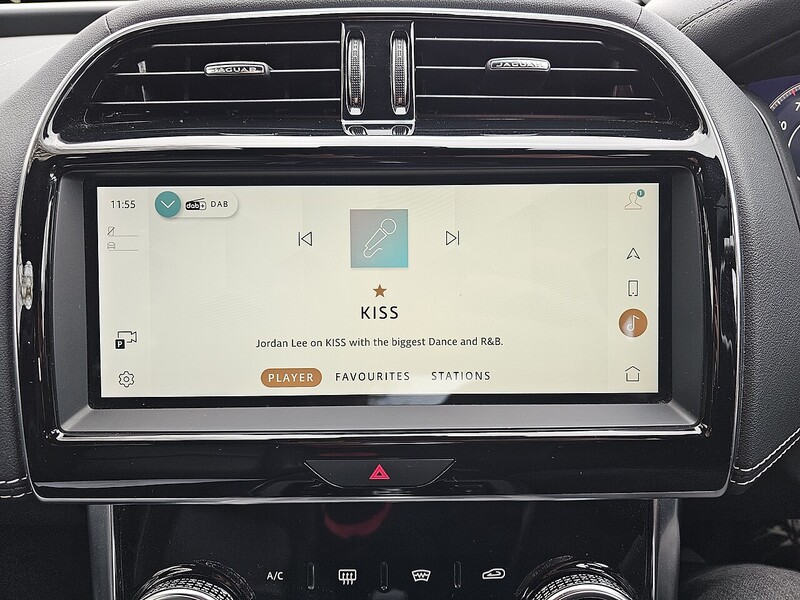 Jaguar D200 MHEV R-Dynamic SE Saloon 2.0 Automatic Diesel