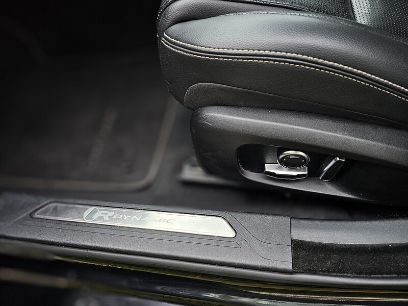 Jaguar D200 MHEV R-Dynamic SE Saloon 2.0 Automatic Diesel