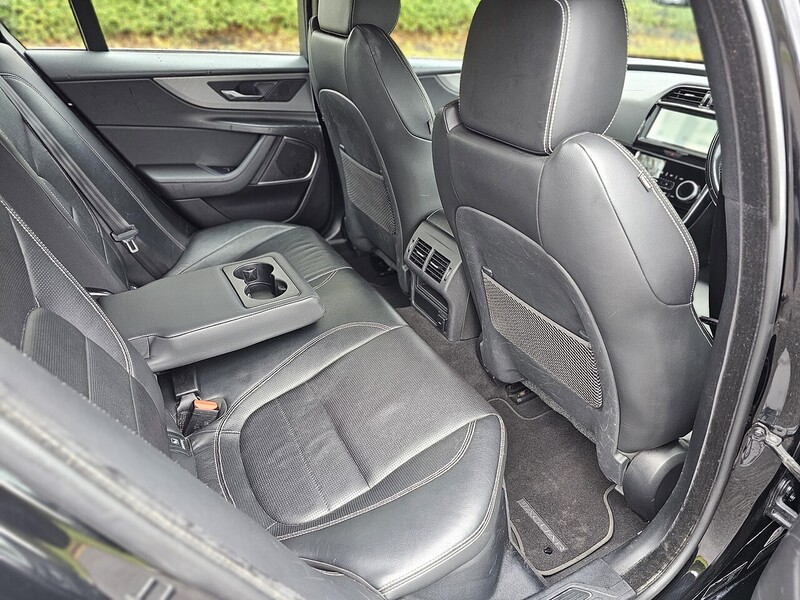 Jaguar D200 MHEV R-Dynamic SE Saloon 2.0 Automatic Diesel