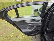 Jaguar XE D200 MHEV R-Dynamic SE 