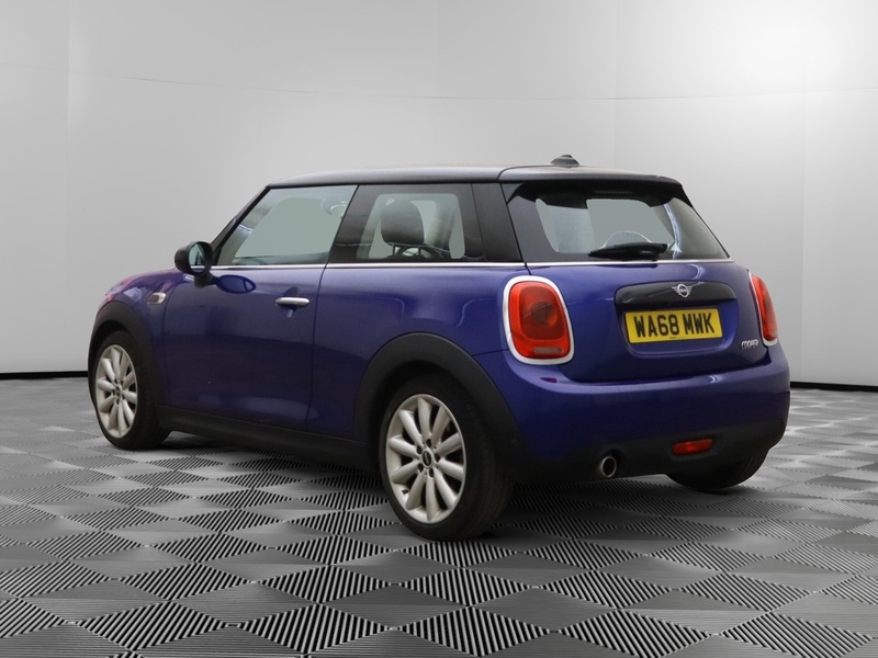 MINI Cooper Classic Hatchback 1.5 Manual Petrol