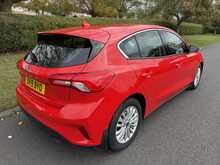 Ford Focus T EcoBoost Titanium 