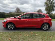 Ford Focus T EcoBoost Titanium 
