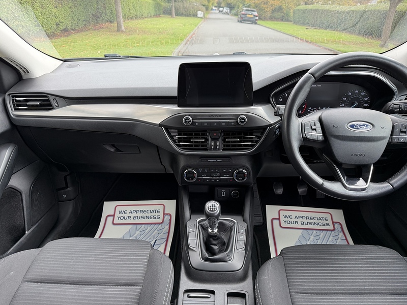 Ford T EcoBoost Titanium Hatchback 1.0 Manual Petrol