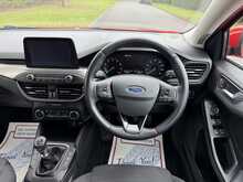 Ford Focus T EcoBoost Titanium 
