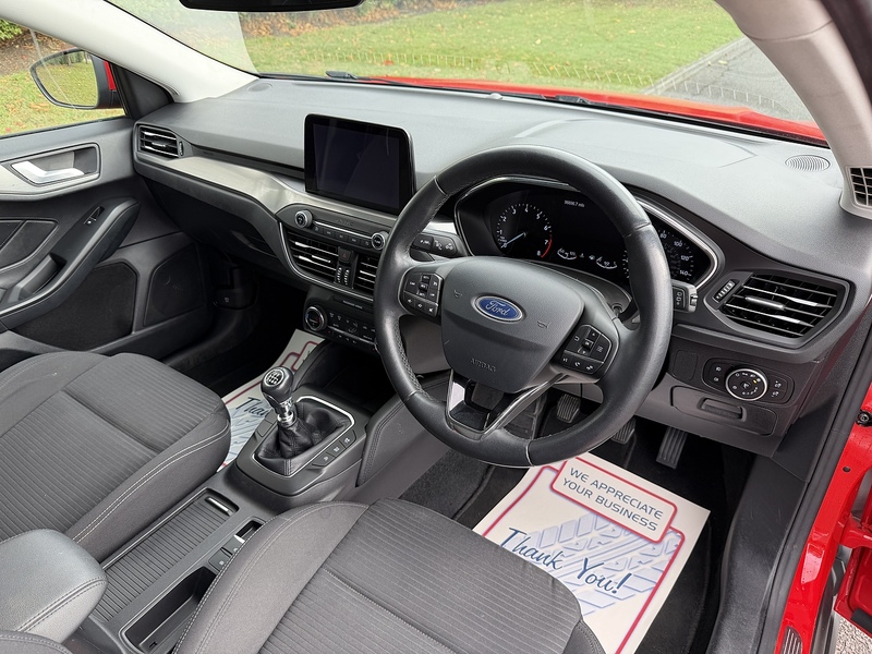 Ford T EcoBoost Titanium Hatchback 1.0 Manual Petrol