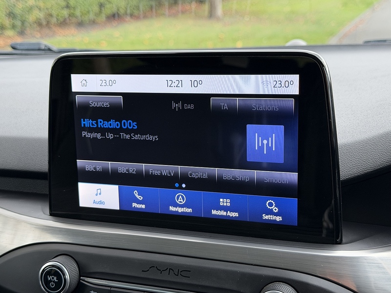 Ford T EcoBoost Titanium Hatchback 1.0 Manual Petrol