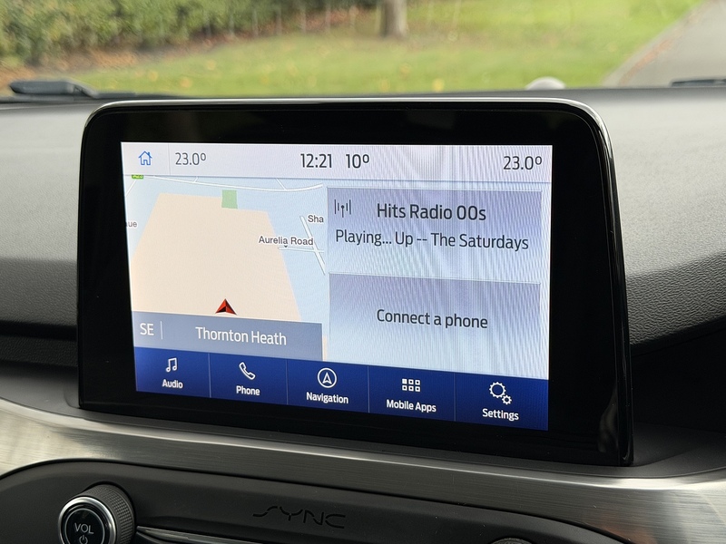 Ford T EcoBoost Titanium Hatchback 1.0 Manual Petrol