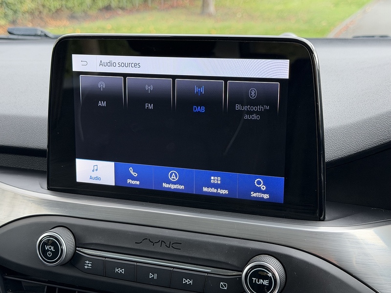 Ford T EcoBoost Titanium Hatchback 1.0 Manual Petrol